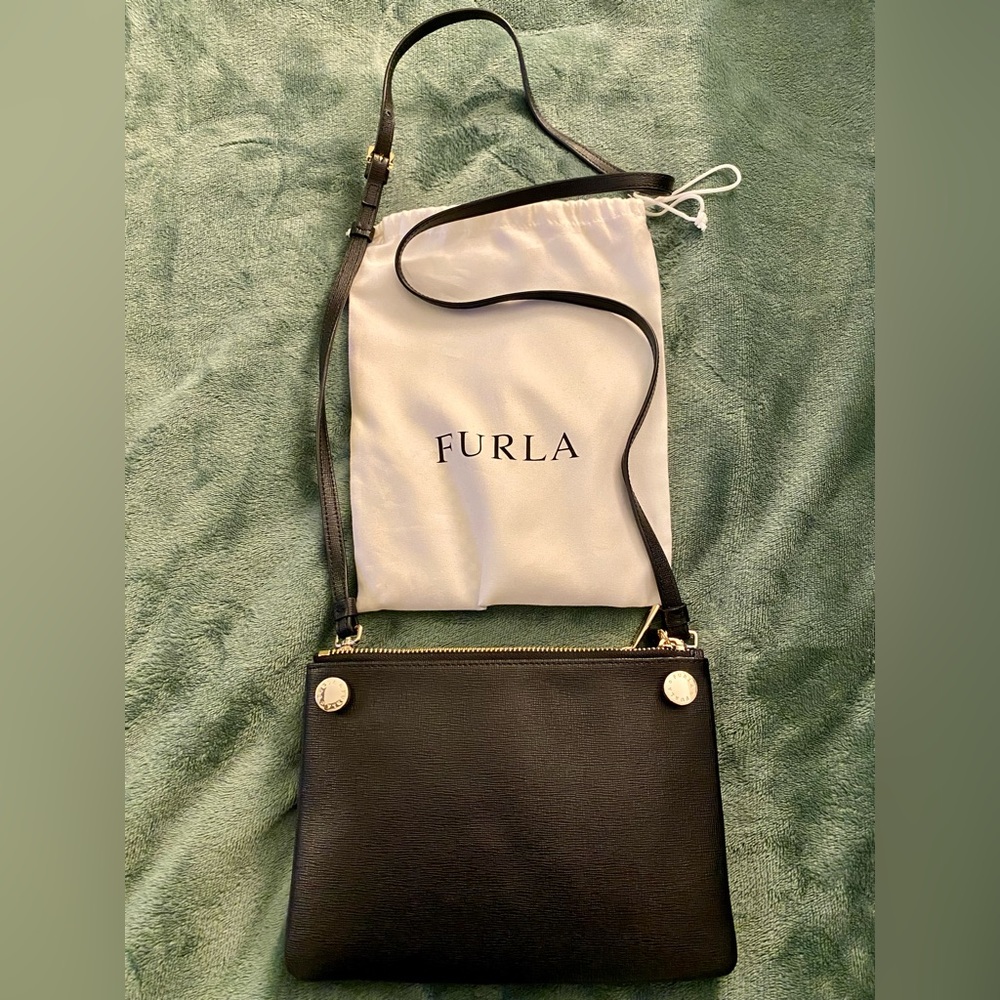 FURLA Lilli Leather Pouch Crossbody